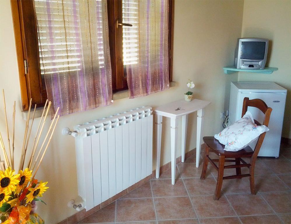 Agriturismo Il Canterino Guardistallo Ngoại thất bức ảnh